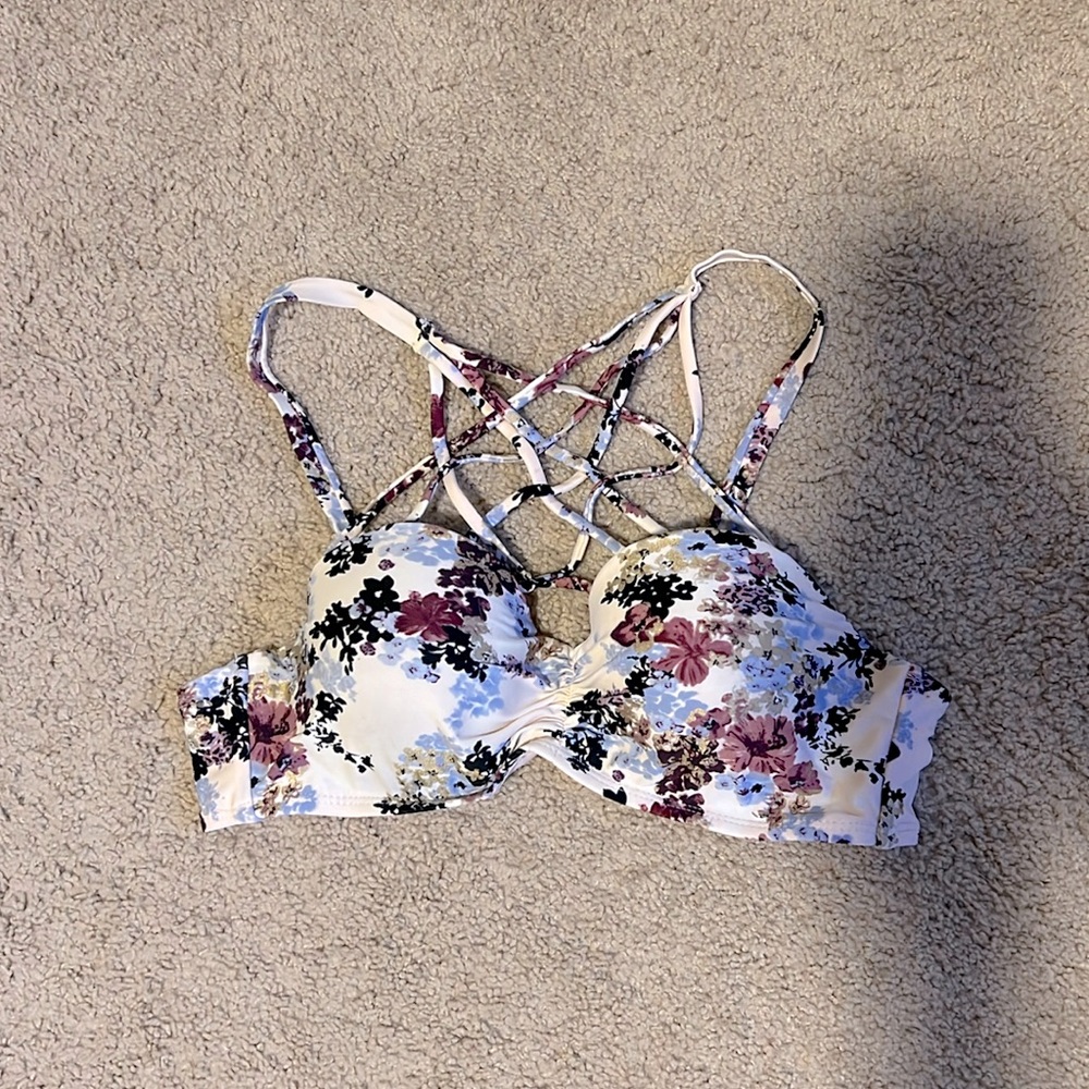 Francesca's Bikini Top Size Medium - Pink and gold floral